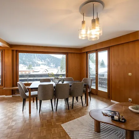 Alberti Platz דירה