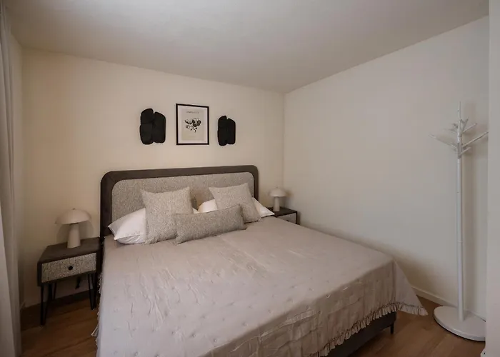 Alberti Platz Apartmán *